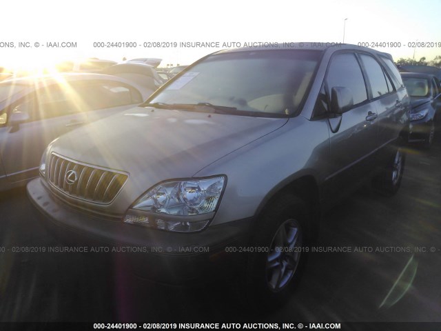 JTJHF10U110191677 - 2001 LEXUS RX 300 Champagne photo 2