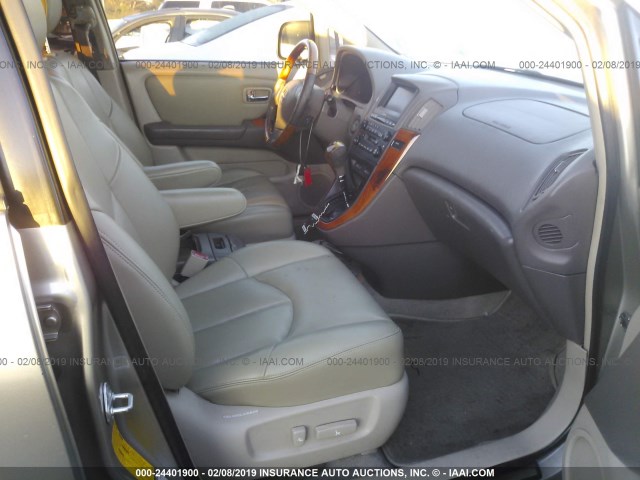 JTJHF10U110191677 - 2001 LEXUS RX 300 Champagne photo 5