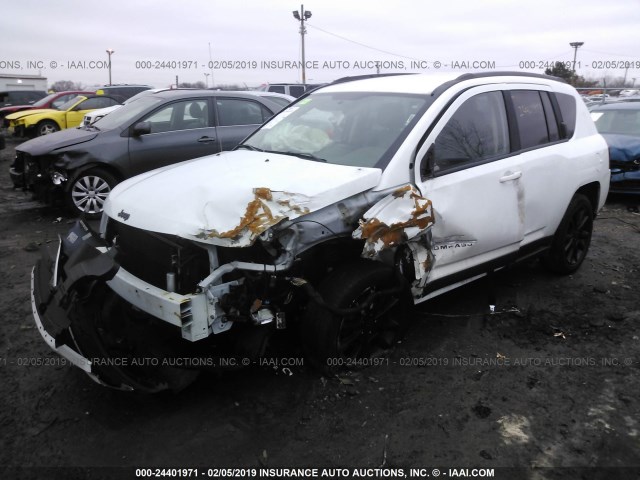 1C4NJCBA3FD372606 - 2015 JEEP COMPASS SPORT WHITE photo 2