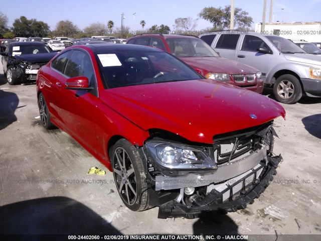 WDDGJ4HB3FG366677 - 2015 MERCEDES-BENZ C 250 RED photo 1