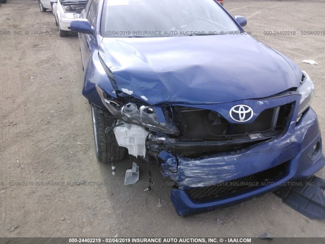 4T1BF3EK5BU682979 - 2011 TOYOTA CAMRY SE/LE/XLE BLUE photo 6