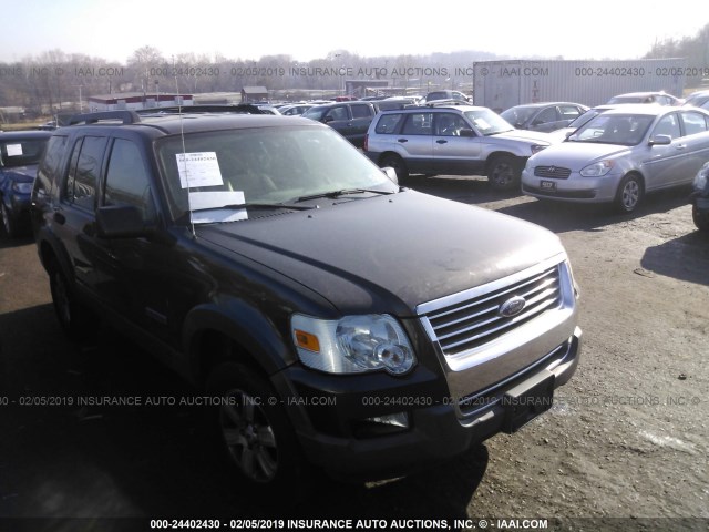 1FMEU73E46UA32330 - 2006 FORD EXPLORER XLT GRAY photo 1