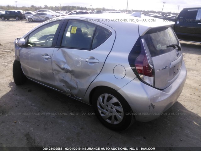 JTDKDTB33F1578280 - 2015 TOYOTA PRIUS C SILVER photo 3