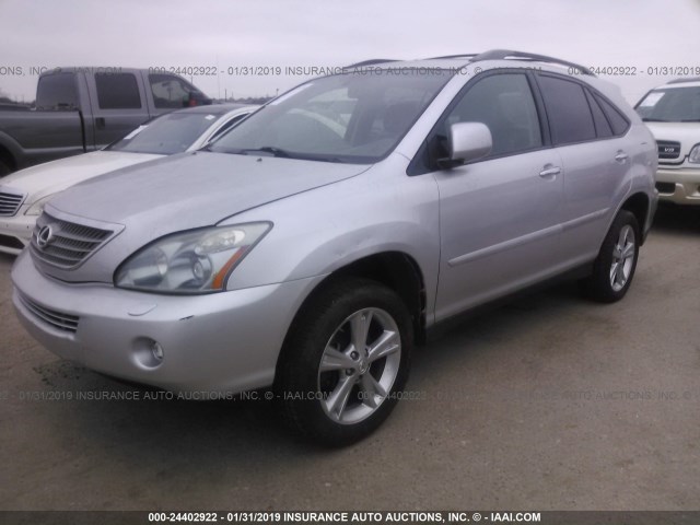 JTJHW31U382866745 - 2008 LEXUS RX 400H SILVER photo 2