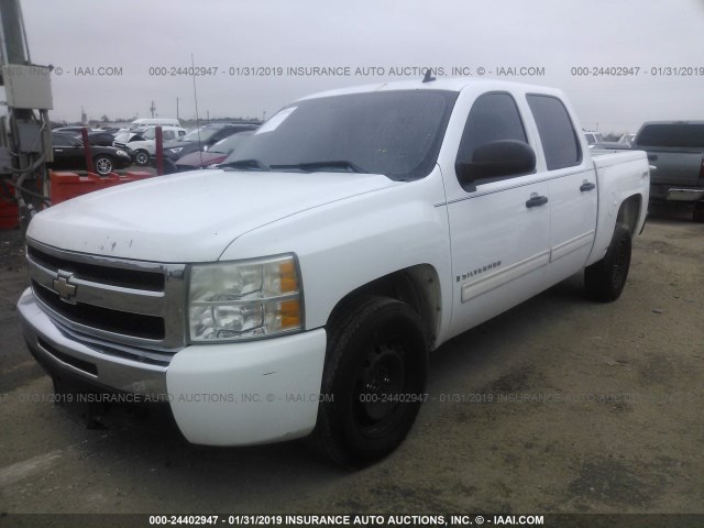 2GCFK135191128380 - 2009 CHEVROLET SILVERADO K1500 HYBRID WHITE photo 2