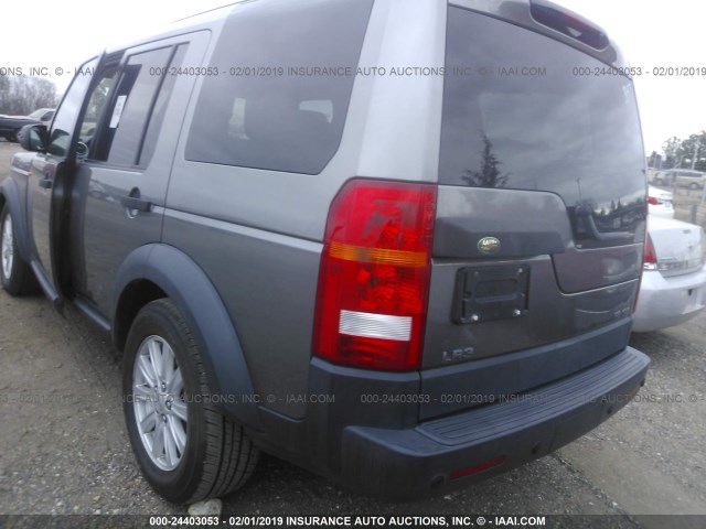 SALAE25418A448498 - 2008 LAND ROVER LR3 GRAY photo 3