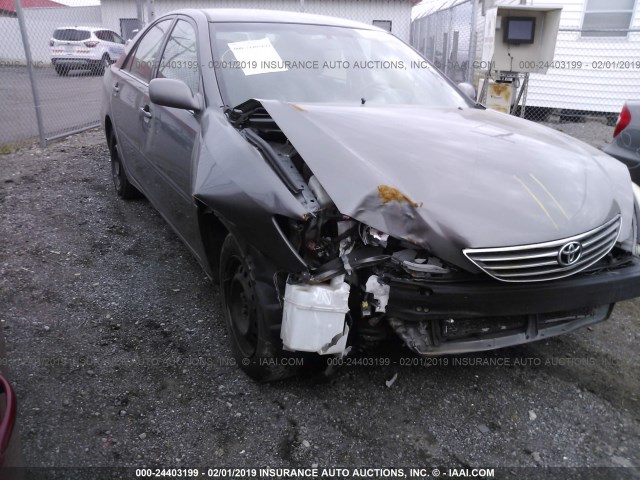 4T1BE32K86U721691 - 2006 TOYOTA CAMRY LE/XLE/SE GRAY photo 1