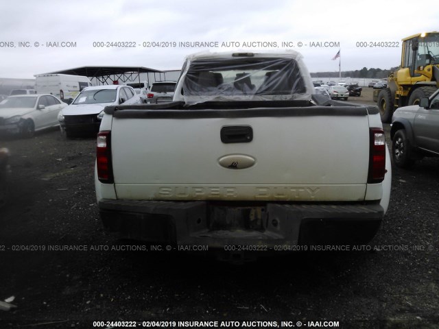 1FT8W3CT0BEC38851 - 2011 FORD F350 WHITE photo 8
