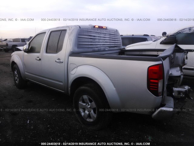 1N6AD0ER4DN750748 - 2013 NISSAN FRONTIER S/SV/SL/PRO-4X SILVER photo 3