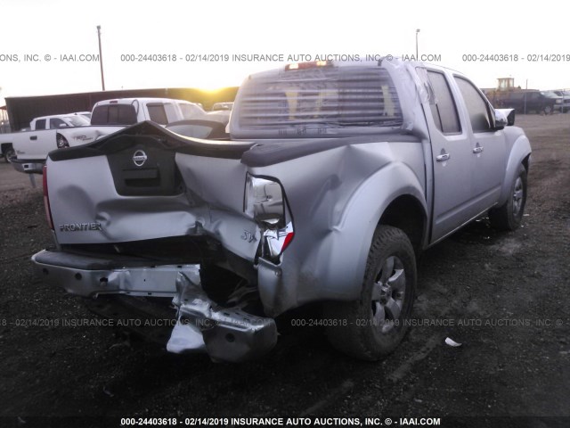 1N6AD0ER4DN750748 - 2013 NISSAN FRONTIER S/SV/SL/PRO-4X SILVER photo 4