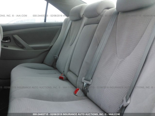 4T1BF3EK6BU699337 - 2011 TOYOTA CAMRY SE/LE/XLE SILVER photo 8