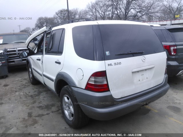 4JGAB54E4WA034426 - 1998 MERCEDES-BENZ ML 320 WHITE photo 3