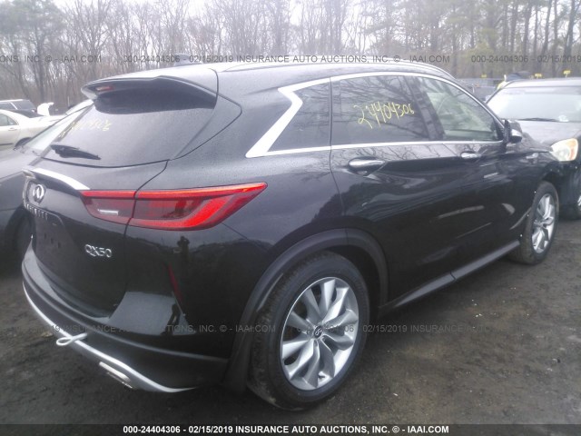 3PCAJ5M31KF127959 - 2019 INFINITI QX50 ESSENTIAL/PURE BLACK photo 4