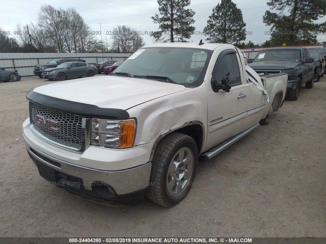 3GTP1VE01BG342833 - 2011 GMC SIERRA C1500 SLE WHITE photo 2