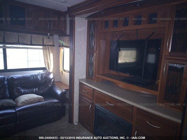 5ZT3SN1B8GG701843 - 2016 FOREST RIVER OTHER  棕色 照片 7