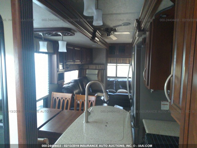 5ZT3SN1B8GG701843 - 2016 FOREST RIVER OTHER  棕色 照片 8