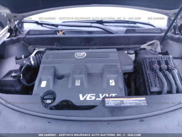 3GYFNEEY8BS557493 - 2011 CADILLAC SRX PERFORMANCE COLLECTION Бежевый фото 6