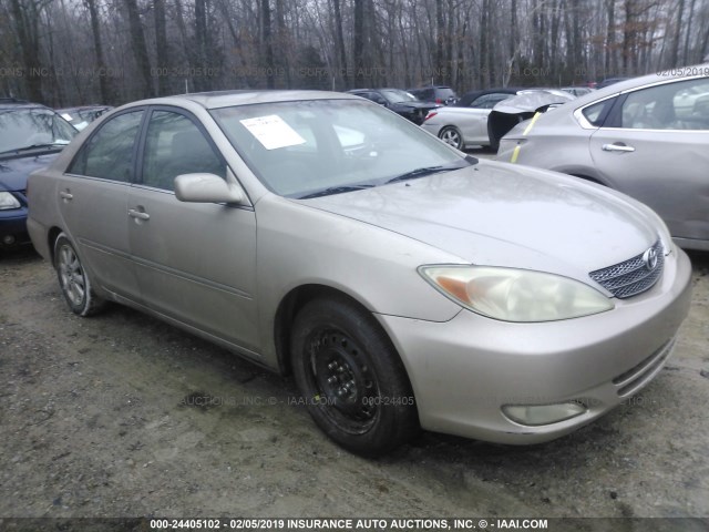 4T1BF30K13U057150 - 2003 TOYOTA CAMRY LE/XLE/SE GOLD photo 1