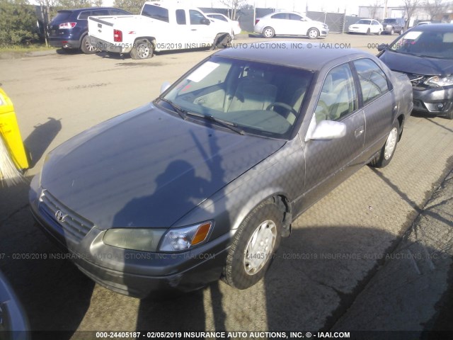 JT2BG22K6W0105299 - 1998 TOYOTA CAMRY CE/LE/XLE TAN photo 2