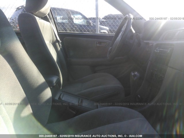 JT2BG22K6W0105299 - 1998 TOYOTA CAMRY CE/LE/XLE TAN photo 5