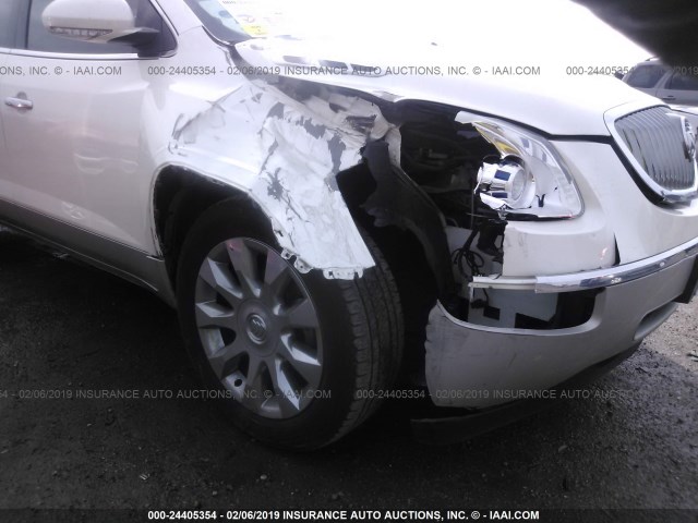 5GAKRDED9CJ366718 - 2012 BUICK ENCLAVE WHITE photo 6