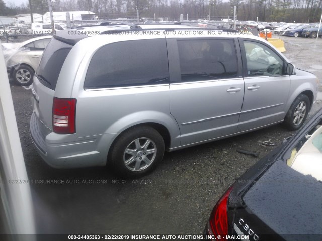 2A4RR5D13AR310285 - 2010 CHRYSLER TOWN & COUNTRY TOURING SILVER photo 4