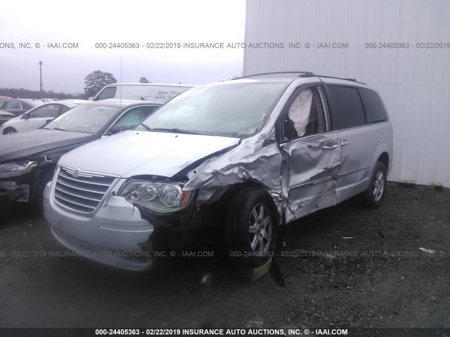 2A4RR5D13AR310285 - 2010 CHRYSLER TOWN & COUNTRY TOURING SILVER photo 6