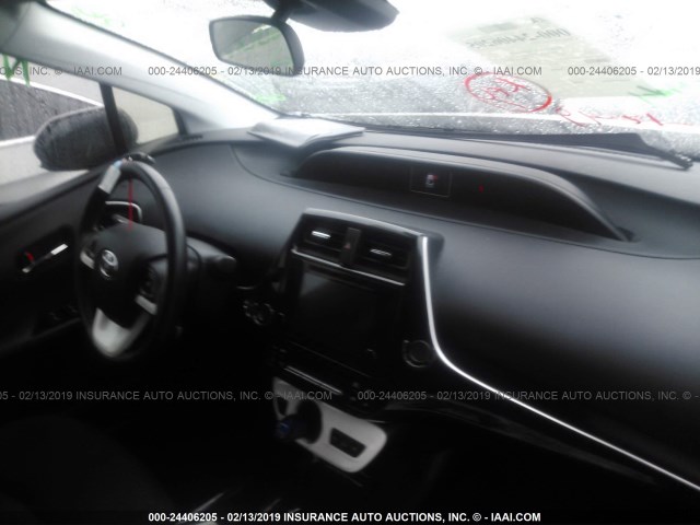 JTDKARFP4H3003203 - 2017 TOYOTA PRIUS PRIME  米色 照片 5