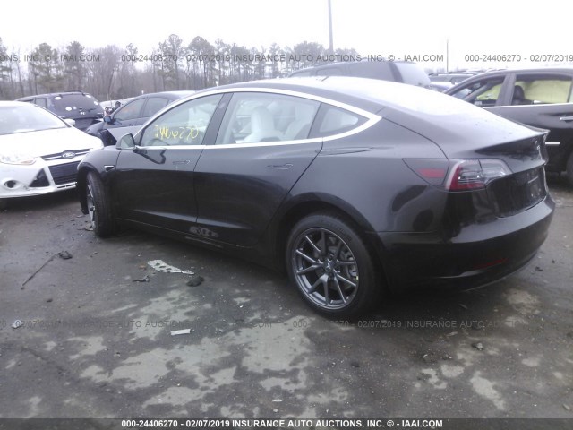 5YJ3E1EBXJF085463 - 2018 TESLA MODEL 3 BLACK photo 3