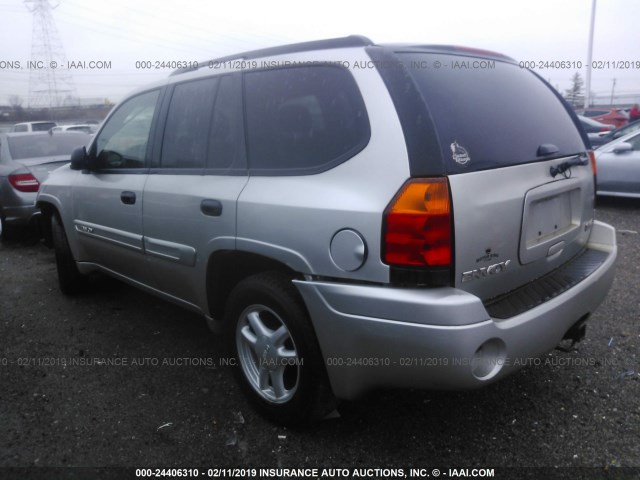 1GKDT13S452283885 - 2005 GMC ENVOY SILVER photo 3