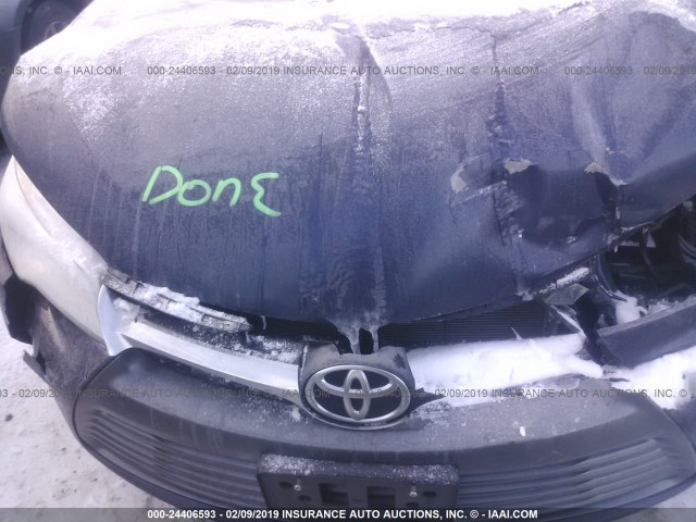 4T4BF1FK6FR501953 - 2015 TOYOTA CAMRY LE/XLE/SE/XSE მუქი ლურჯი ფოტო 10