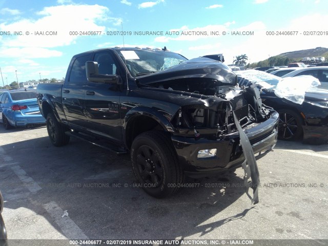 3C6UR5FJ8JG332096 - 2018 RAM 2500 LARAMIE BLACK photo 1