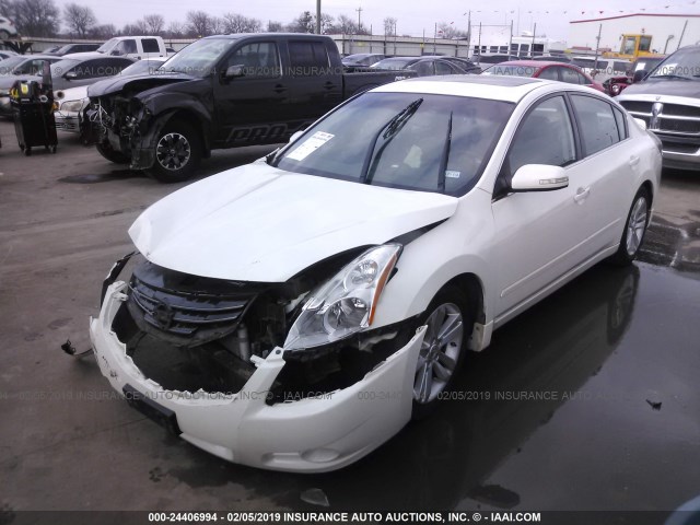 1N4BL2AP5CC167356 - 2012 NISSAN ALTIMA SR WHITE photo 2