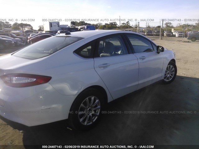 3FA6P0G74FR252034 - 2015 FORD FUSION S WHITE photo 4