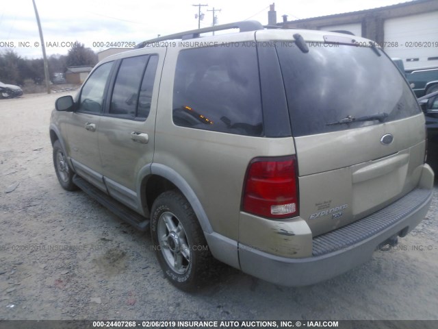 1FMZU63E02UC73758 - 2002 FORD EXPLORER XLT GOLD photo 3