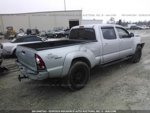 3TMKU4HN0AM025354 - 2010 TOYOTA TACOMA DBL CAB PRERUNNER LNG BED SILVER photo 4