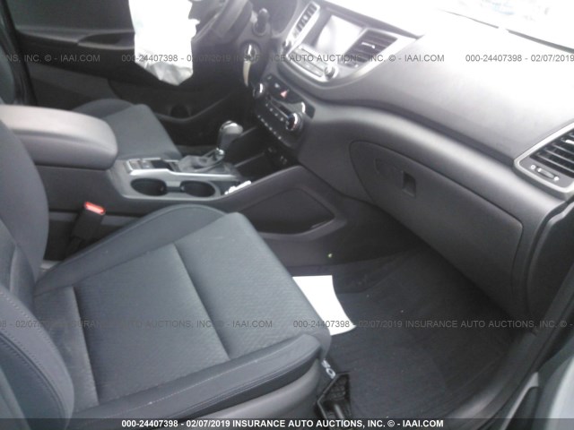 KM8J3CA47JU651842 - 2018 HYUNDAI TUCSON LIMITED/SPORT AND ECO/SE GRAY photo 5