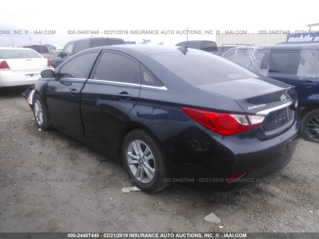 5NPEB4AC6EH879238 - 2014 HYUNDAI SONATA GLS BLUE photo 3