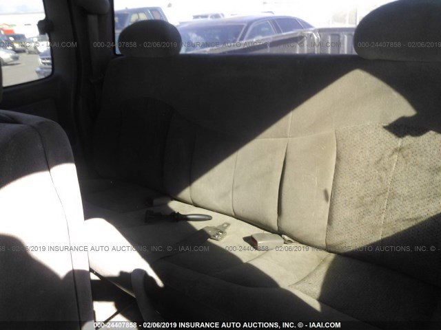 2GCEC19T4Y1255329 - 2000 CHEVROLET SILVERADO C1500 GRAY photo 8