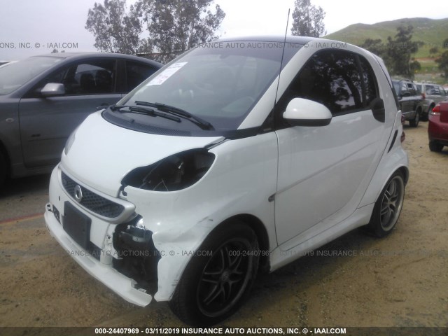 WMEEJ3BA4FK797359 - 2015 SMART FORTWO PURE/PASSION WHITE photo 2