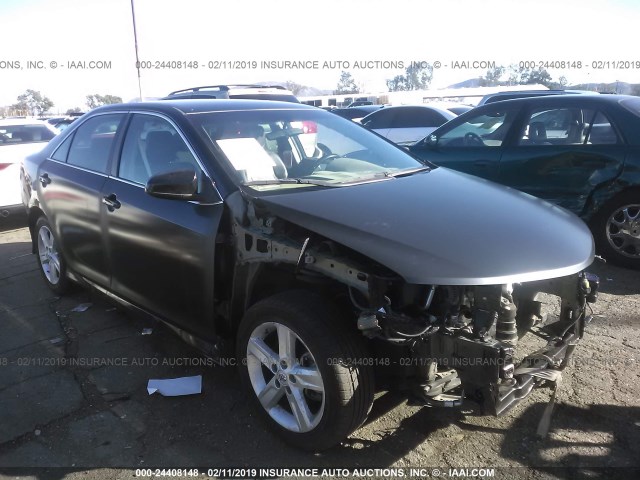 4T1BF1FK2EU353874 - 2014 TOYOTA CAMRY L/SE/LE/XLE 黑色 照片 1