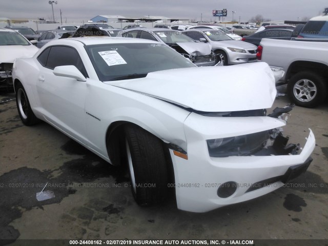 2G1FA1E34D9172181 - 2013 CHEVROLET CAMARO LS WHITE photo 1