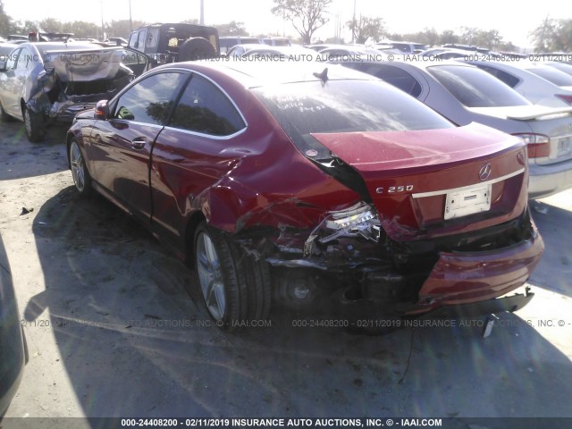 WDDGJ4HB4DF946958 - 2013 MERCEDES-BENZ C 250 RED photo 3