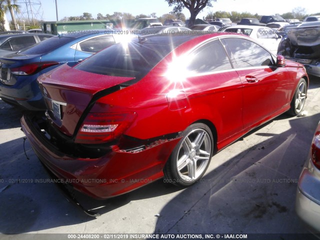 WDDGJ4HB4DF946958 - 2013 MERCEDES-BENZ C 250 RED photo 4