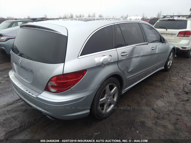 4JGCB75E86A009645 - 2006 MERCEDES-BENZ R 500 SILVER photo 4