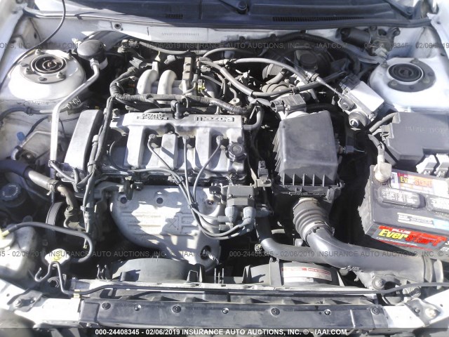 1YVGF22C525290431 - 2002 MAZDA 626 LX WHITE photo 10