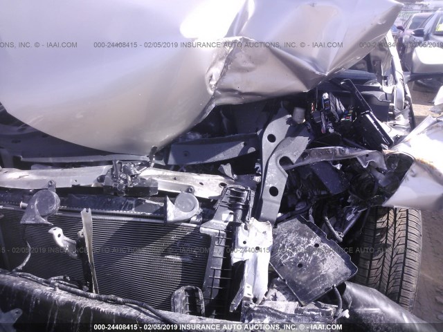 4T1BF1FK1HU306369 - 2017 TOYOTA CAMRY LE/XLE/SE/XSE 金色 照片 10