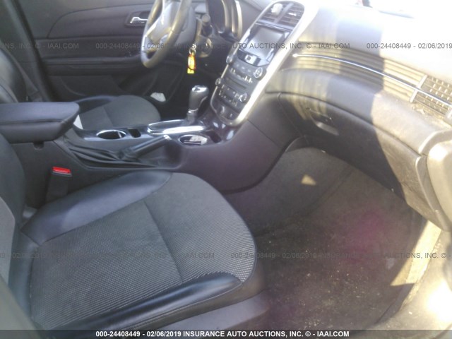 1G11C5SL4FF147159 - 2015 CHEVROLET MALIBU 1LT თეთრი ფოტო 5