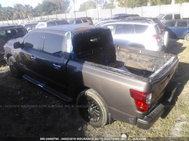 1N6AA1E65HN524907 - 2017 NISSAN TITAN SV/SL/PLATINUM RESERVE BROWN photo 3