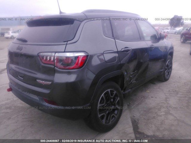 3C4NJDDB2JT451568 - 2018 JEEP COMPASS TRAILHAWK GRAY photo 4